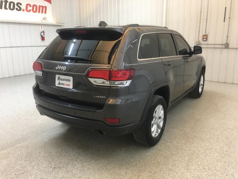 Jeep Grand Cherokee  2021