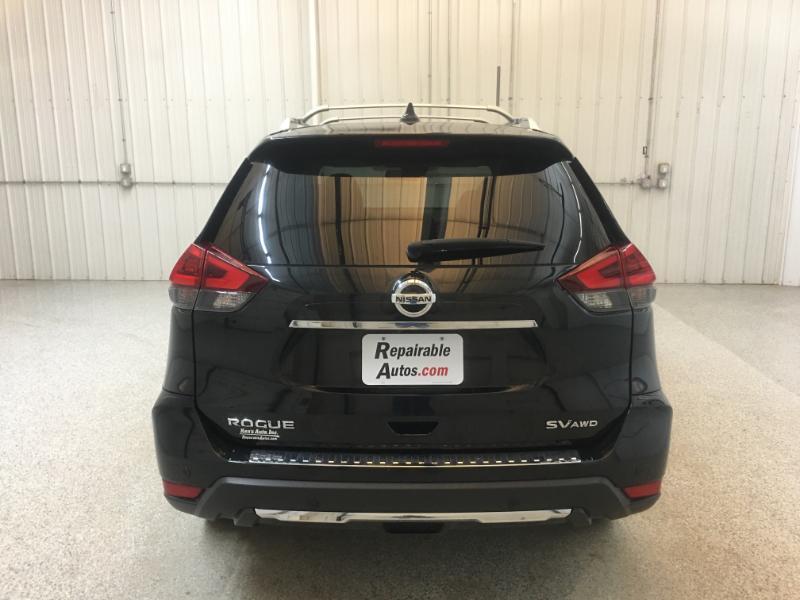 Nissan Rogue  2020
