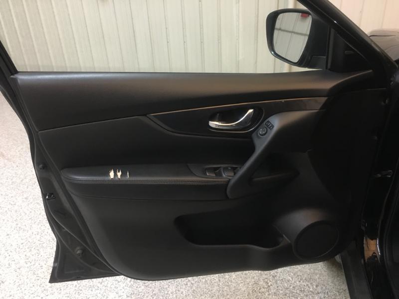 Nissan Rogue  2020