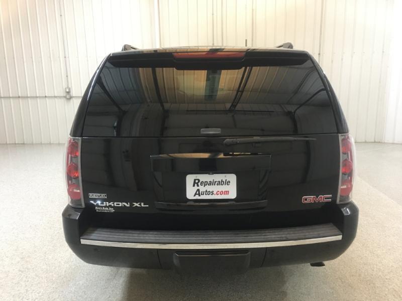 GMC Yukon Denali  2009