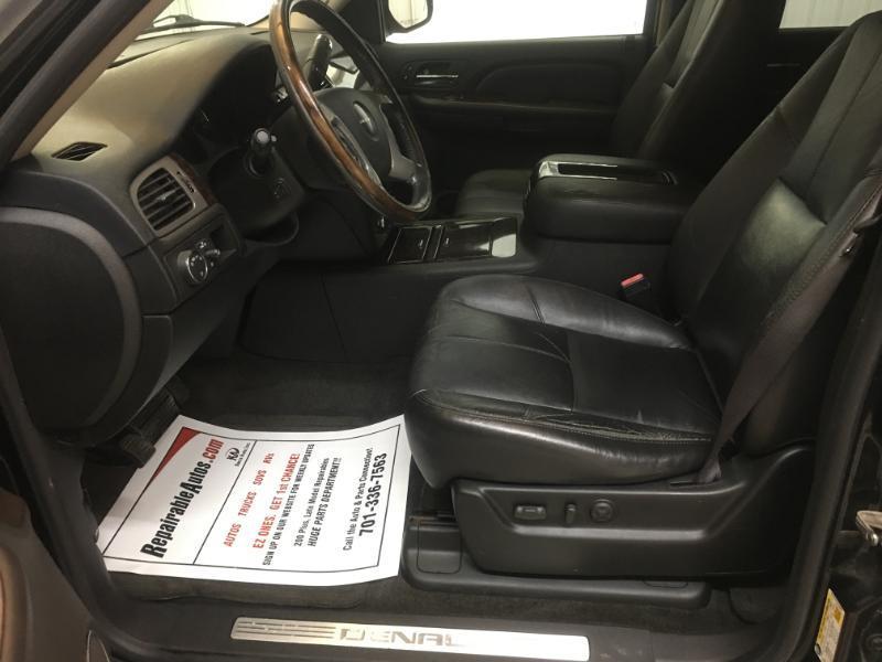 GMC Yukon Denali  2009