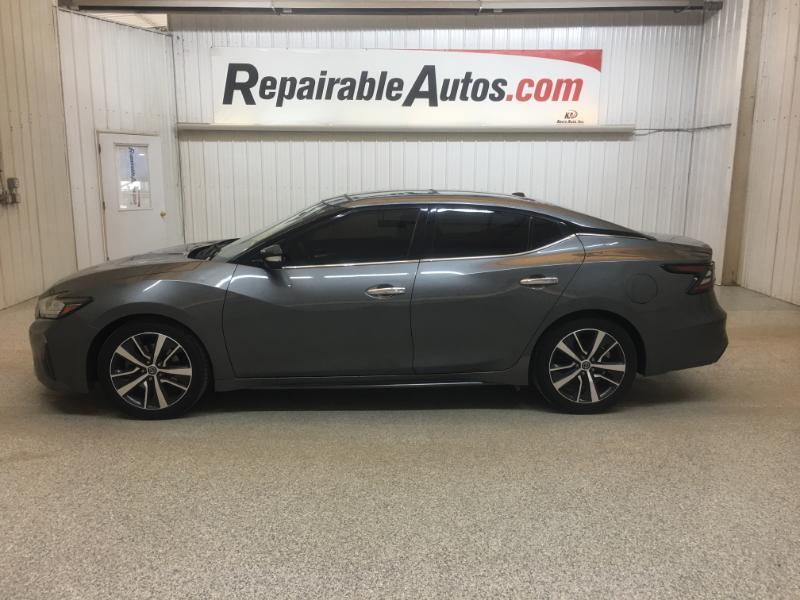 Nissan Maxima  2019
