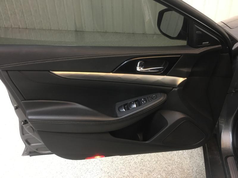 Nissan Maxima  2019