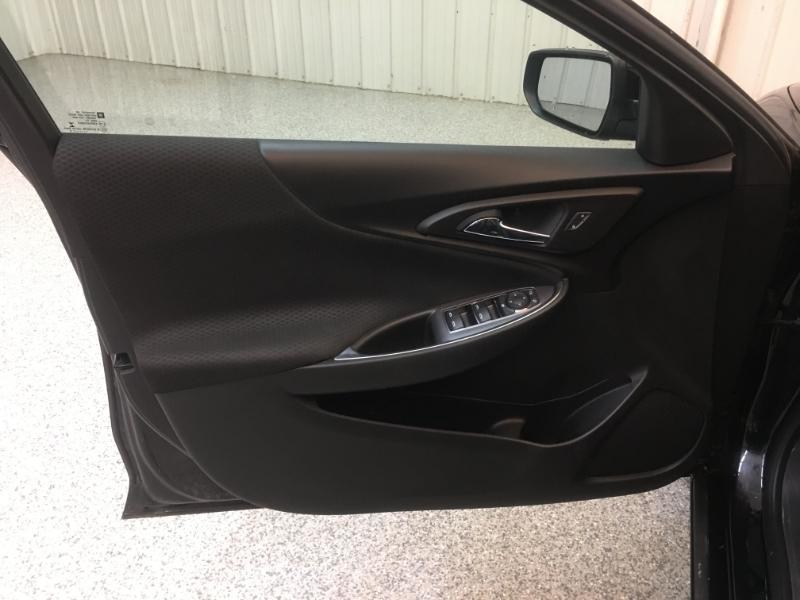 Chevrolet Malibu  2018