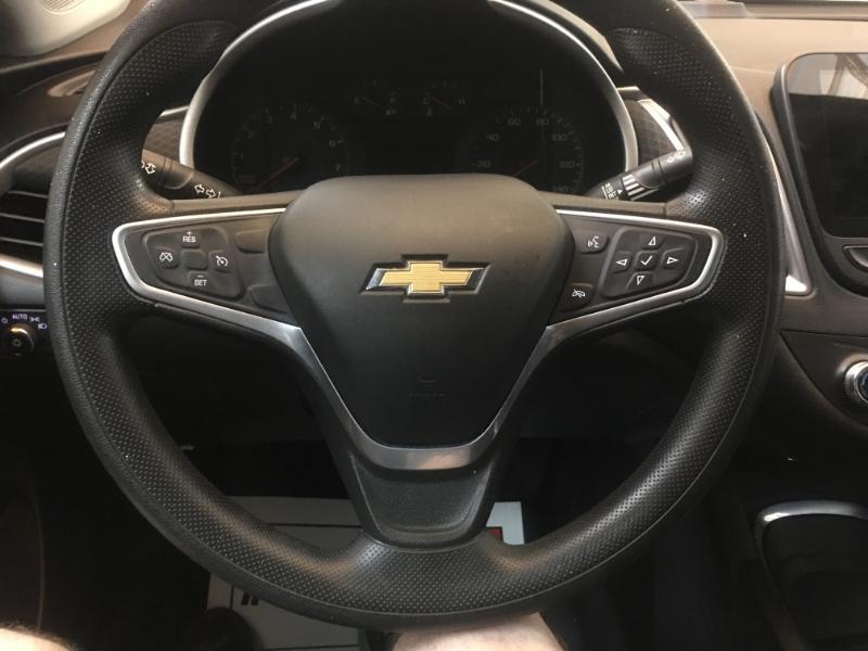 Chevrolet Malibu  2022