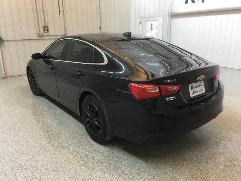 Chevrolet Malibu  2018