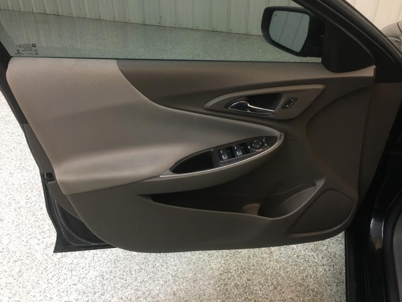 Chevrolet Malibu  2018