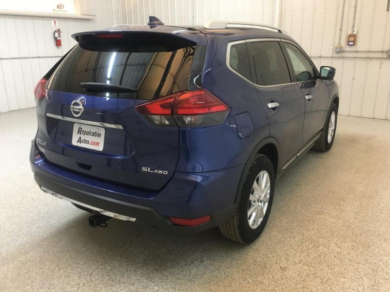 Nissan Rogue  2017