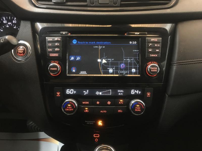 Nissan Rogue  2017