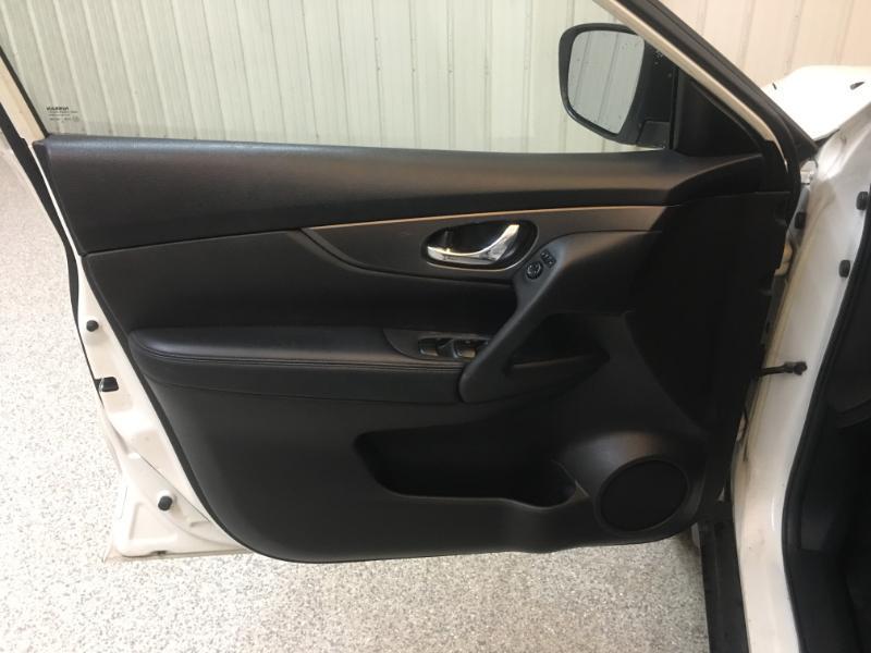 Nissan Rogue  2016
