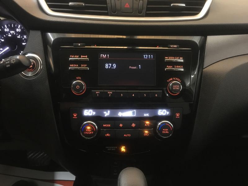 Nissan Rogue  2016