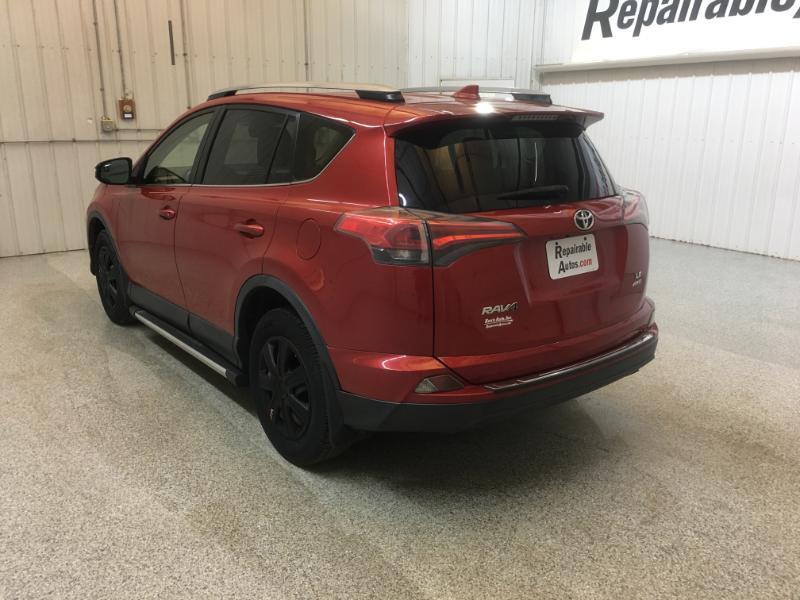 Toyota RAV4  2017