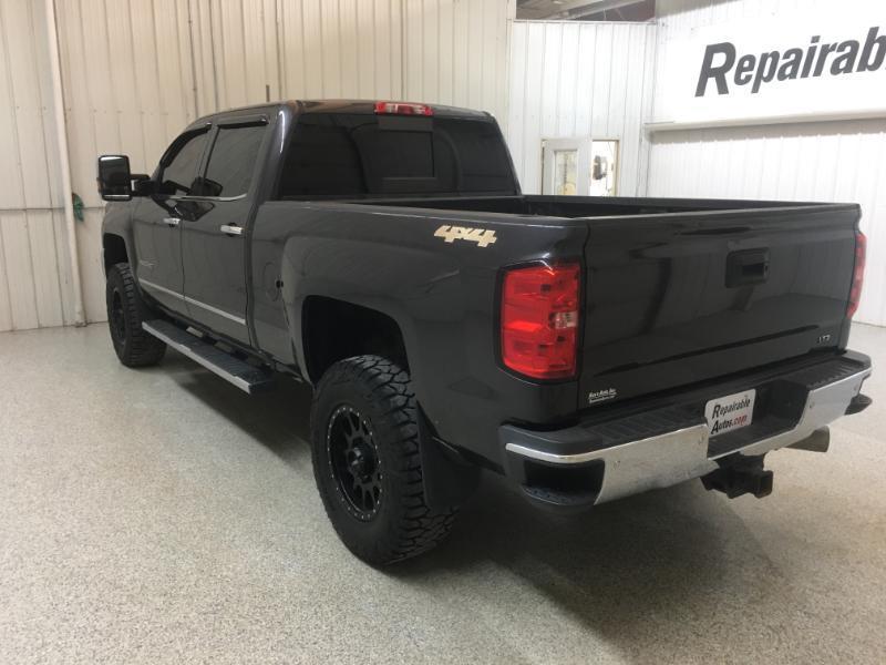 Chevrolet Silverado 2500HD  2016