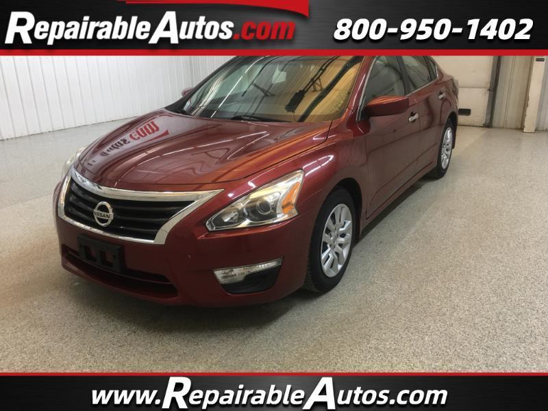 Nissan Altima  2015