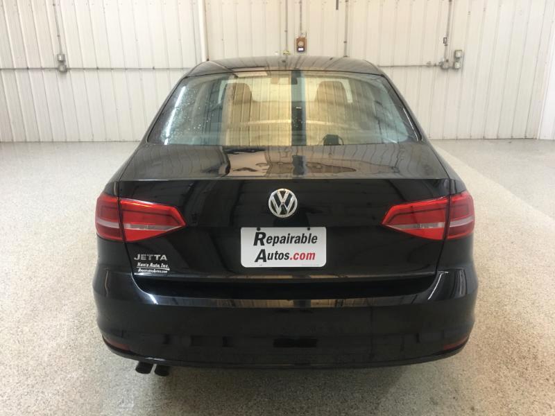 Volkswagen Jetta  2015