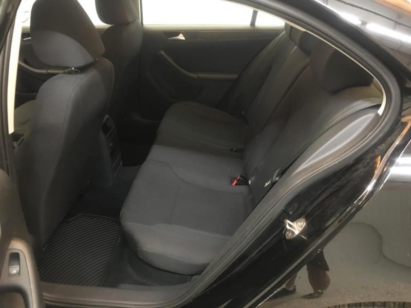 Volkswagen Jetta  2015