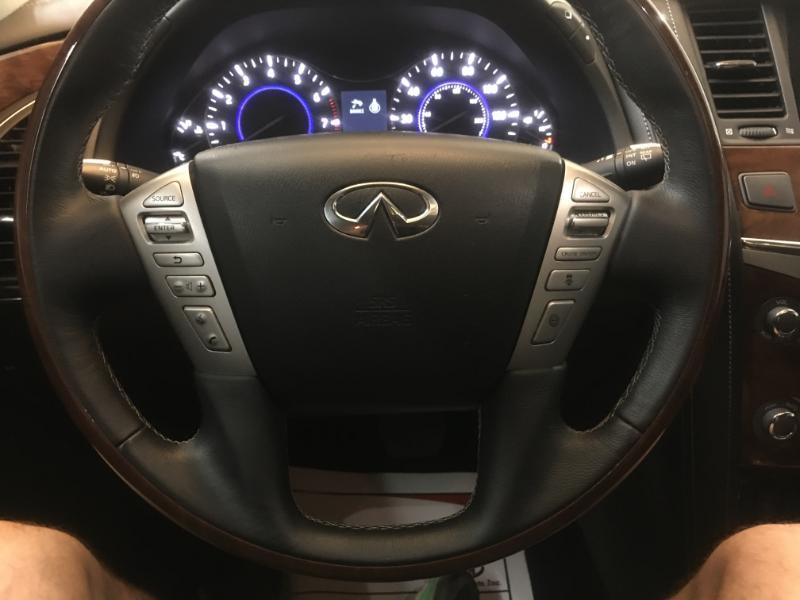 Infiniti QX80  2019