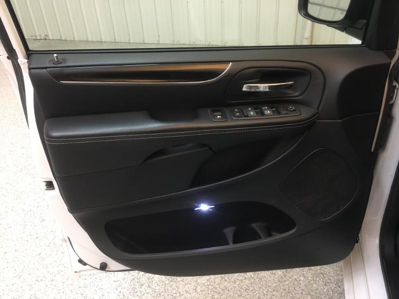 Dodge Grand Caravan  2016