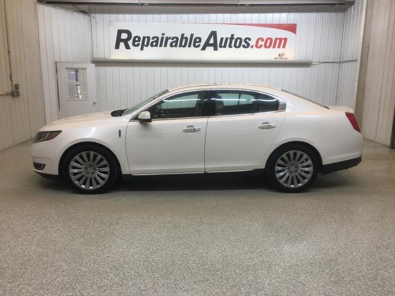 Lincoln MKS  2015