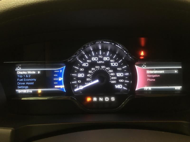 Lincoln MKS  2015