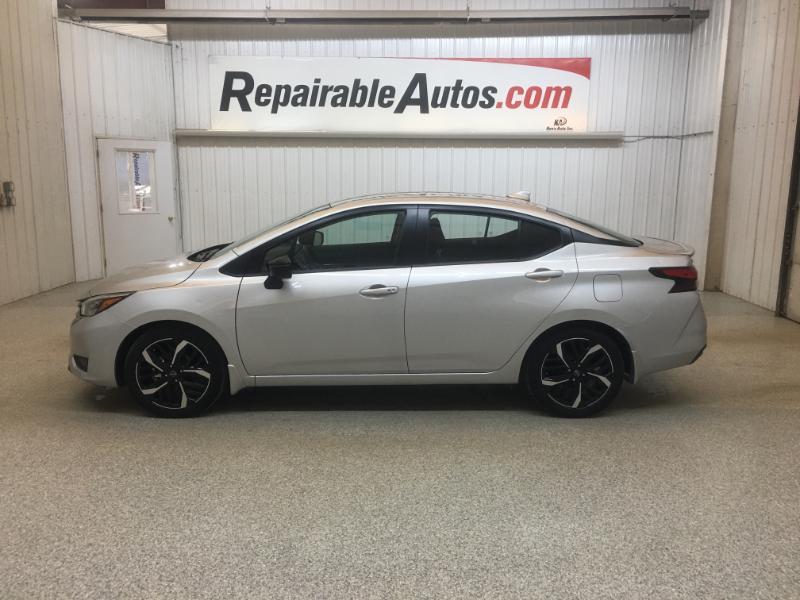 Nissan Versa  2024
