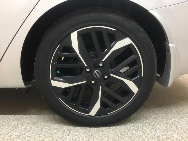Nissan Versa  2024