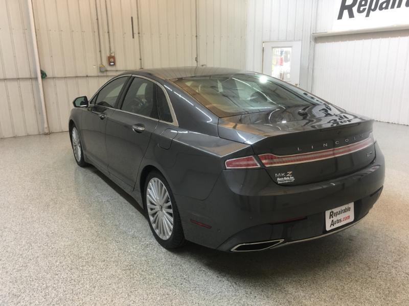 Lincoln MKZ  2017