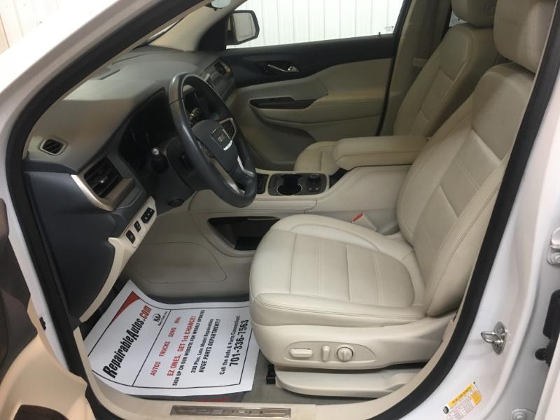 GMC Acadia  2021