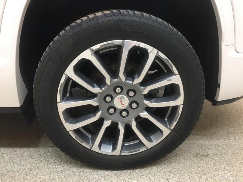 GMC Acadia  2021