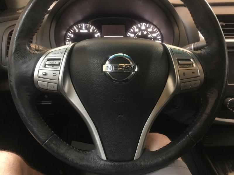 Nissan Altima  2016