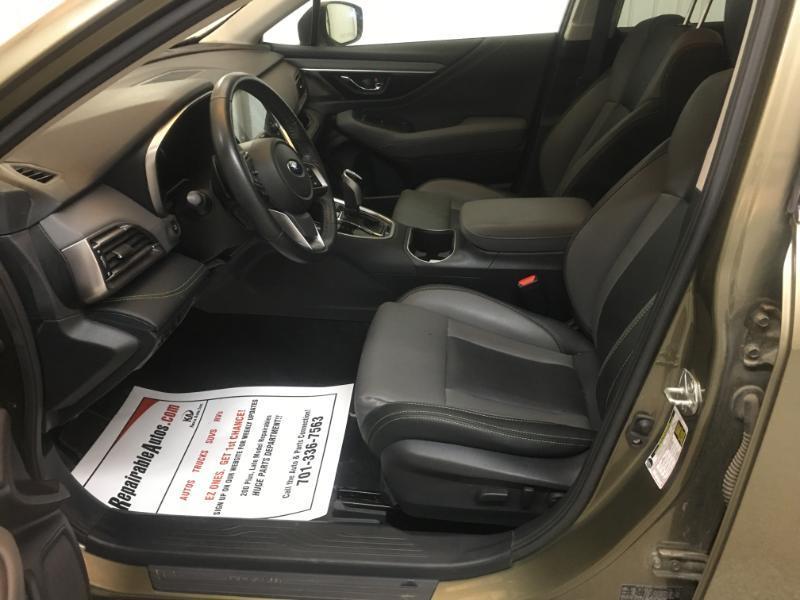 Subaru Outback  2021