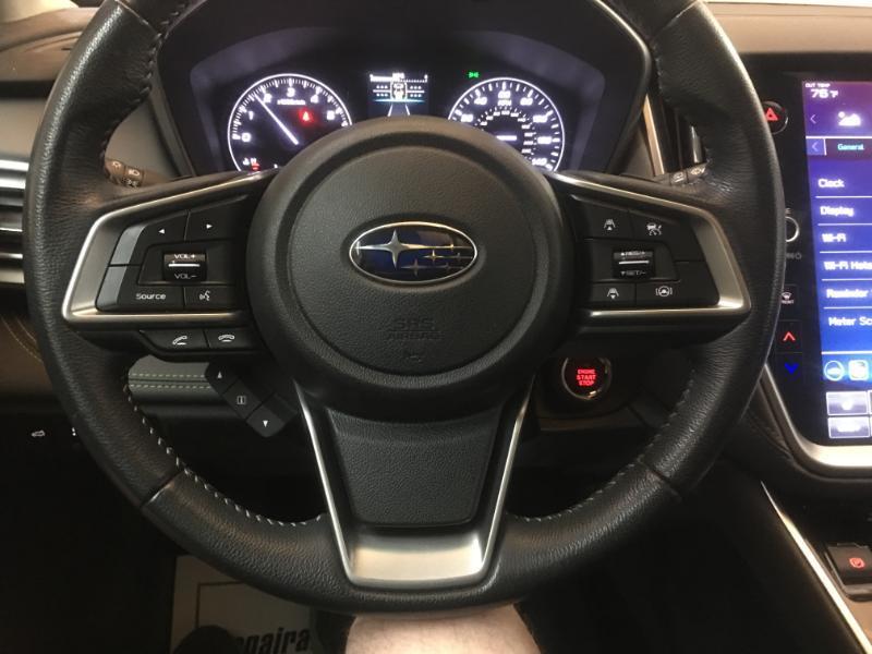Subaru Outback  2021