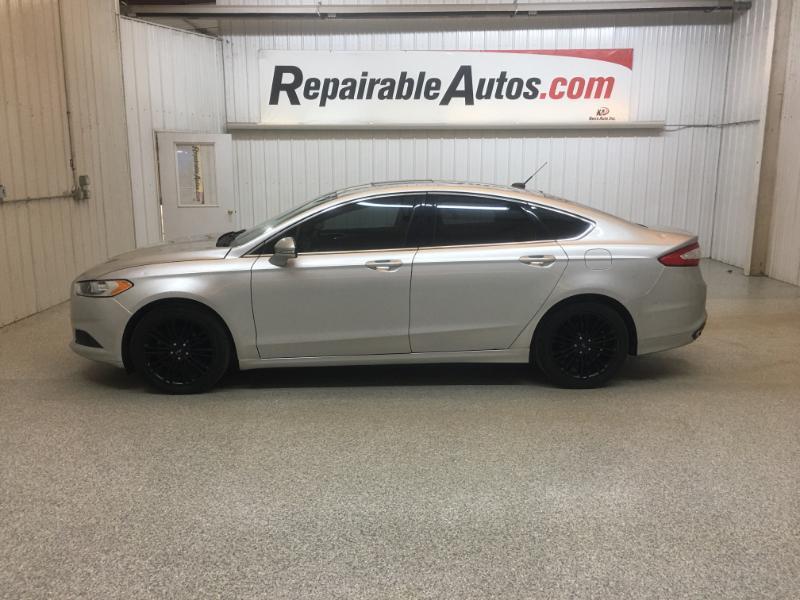 Ford Fusion  2016