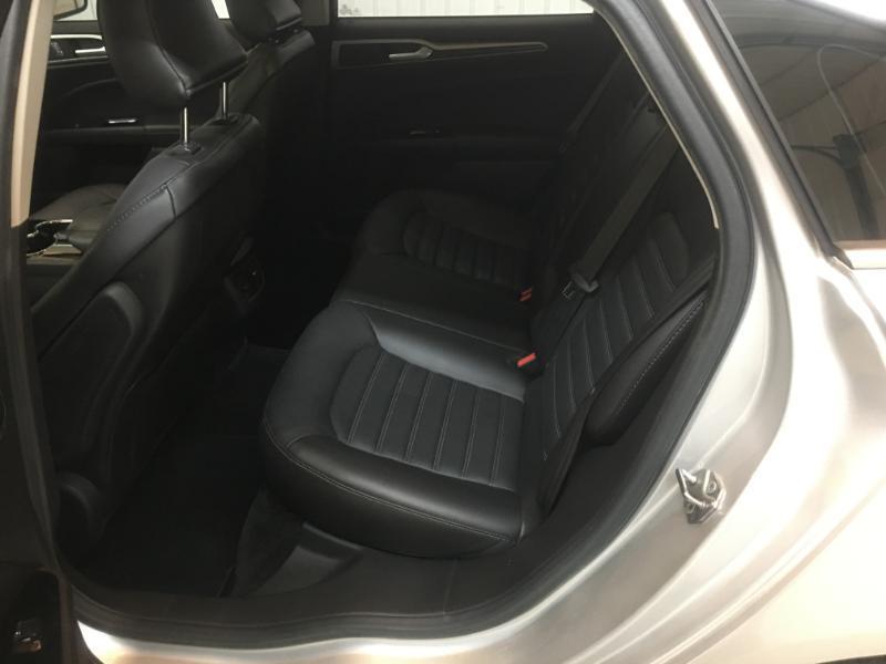 Ford Fusion  2016