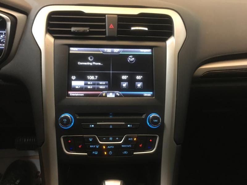 Ford Fusion  2016