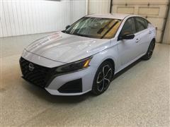 2024 Nissan Altima 