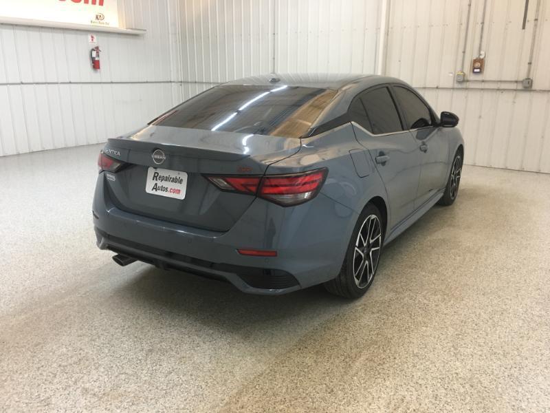 Nissan Sentra  2025