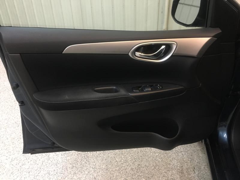 Nissan Sentra  2015