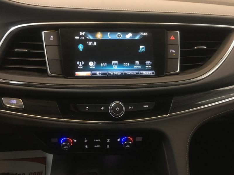 Buick Enclave  2018