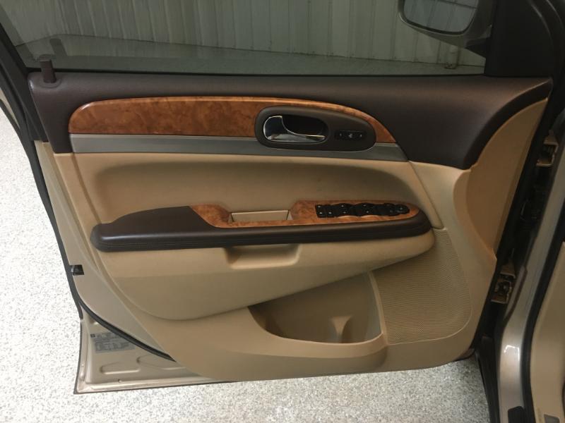 Buick Enclave  2012