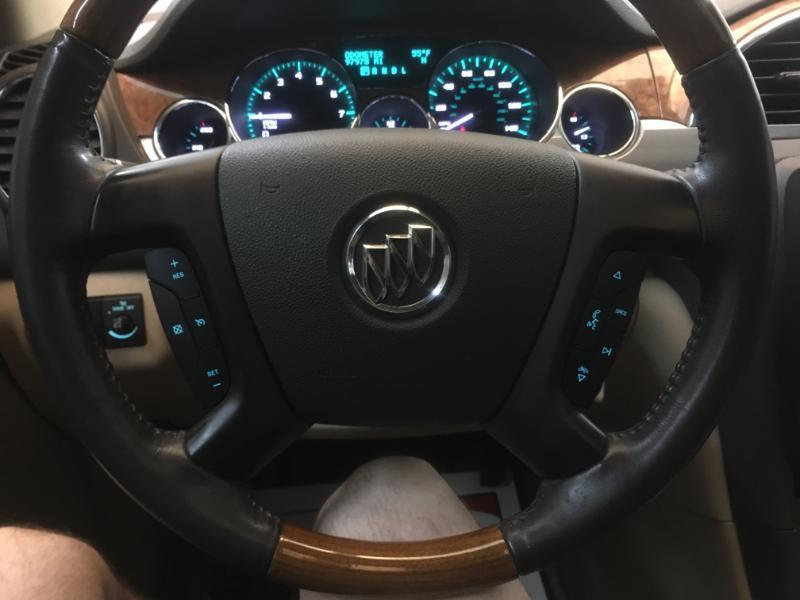 Buick Enclave  2012