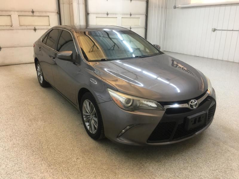 Toyota Camry  2016