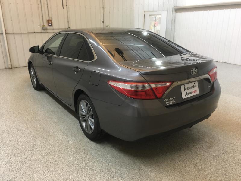 Toyota Camry  2016