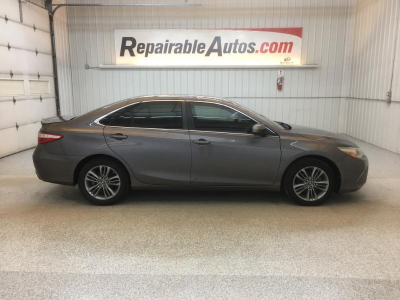 Toyota Camry  2016