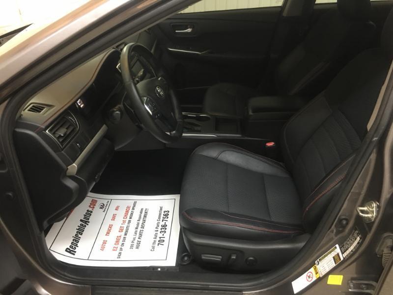 Toyota Camry  2016