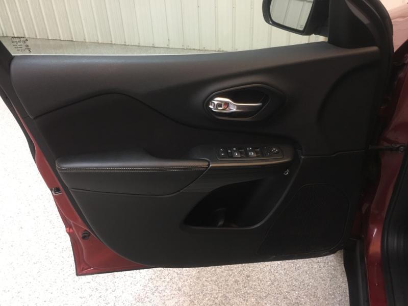 Jeep Cherokee  2016