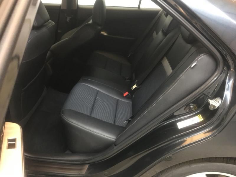 Toyota Camry  2012