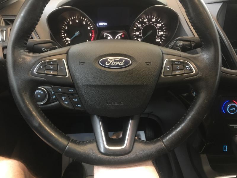 Ford Escape  2017