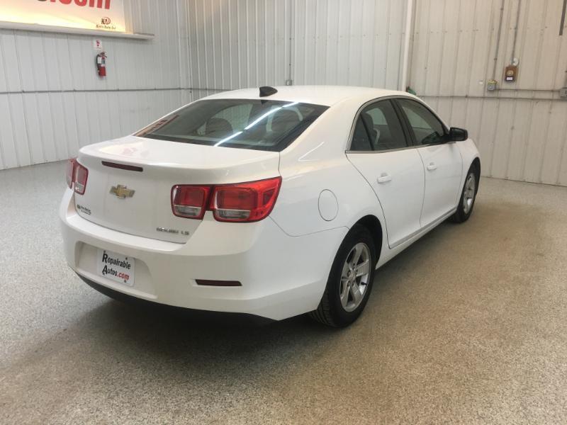 Chevrolet Malibu  2015