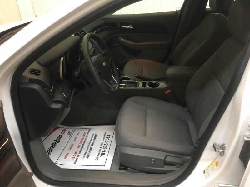 Chevrolet Malibu  2015